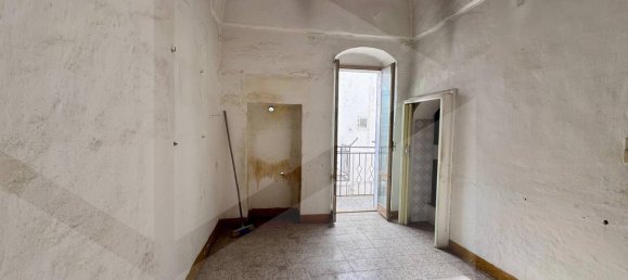2 Schlafzimmer Haus in Ostuni, Italy, Nr. 23044 7