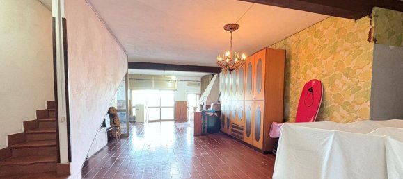 Apartamento de 4 dormitorios en Monterotondo, Italy No. 335056 49