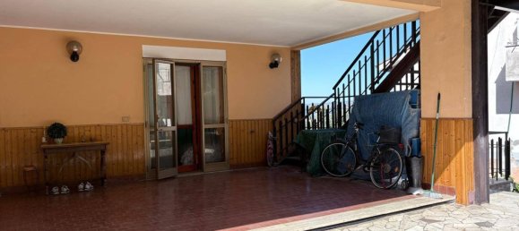 Apartamento de 4 dormitorios en Monterotondo, Italy No. 335056 8