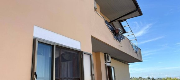 Apartamento de 4 dormitorios en Monterotondo, Italy No. 335056 44