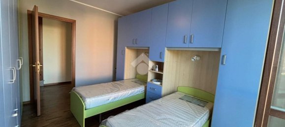 4 rooms House in Novara, Italy No. 53253 13