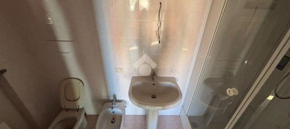 4 rooms House in Novara, Italy No. 53253 28