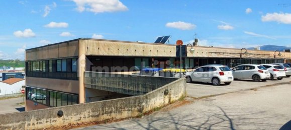 5 rooms Commercial property in Spoleto, Italy No. 46126 5