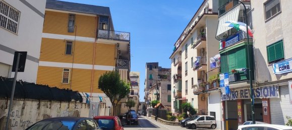 3 bedrooms Apartment in Portici, Italy No. 347465 5