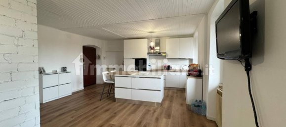 2 chambres Appartement à Stezzano, Italy No. 3413 8