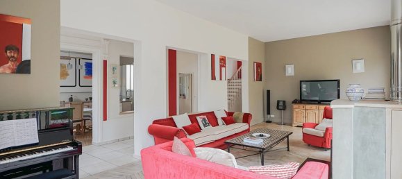 Дом с 9 комнатами в Аньер-сюр-Сен, Франция № 163339 5