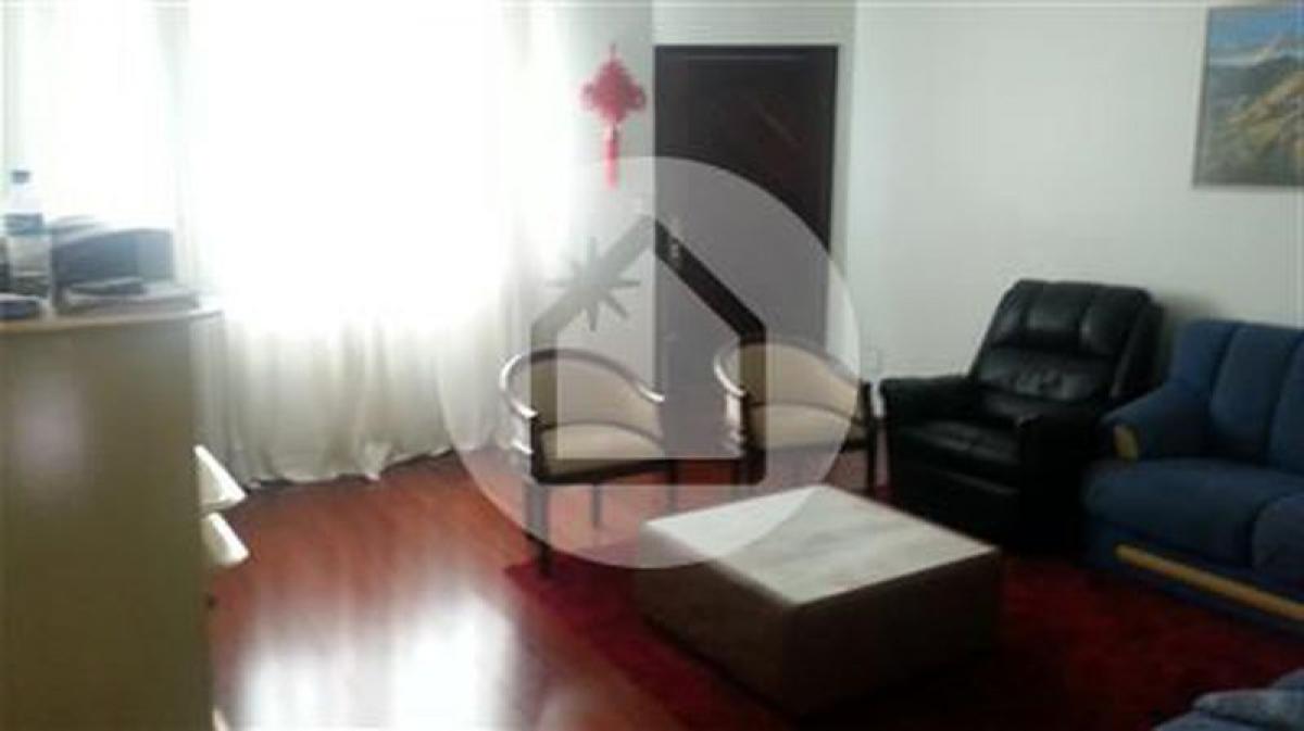 Casa de 3 dormitorios en Sao Paulo, Brazil No. 544380