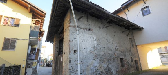 6 rooms House in Avigliana, Italy No. 70270 17
