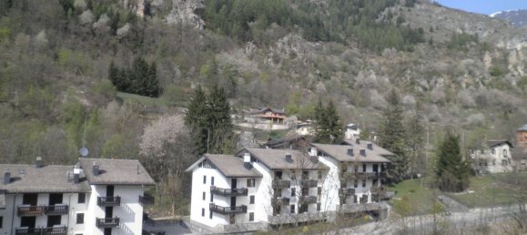 3 rooms Penthouse in Limone Piemonte, Italy No. 134060 2