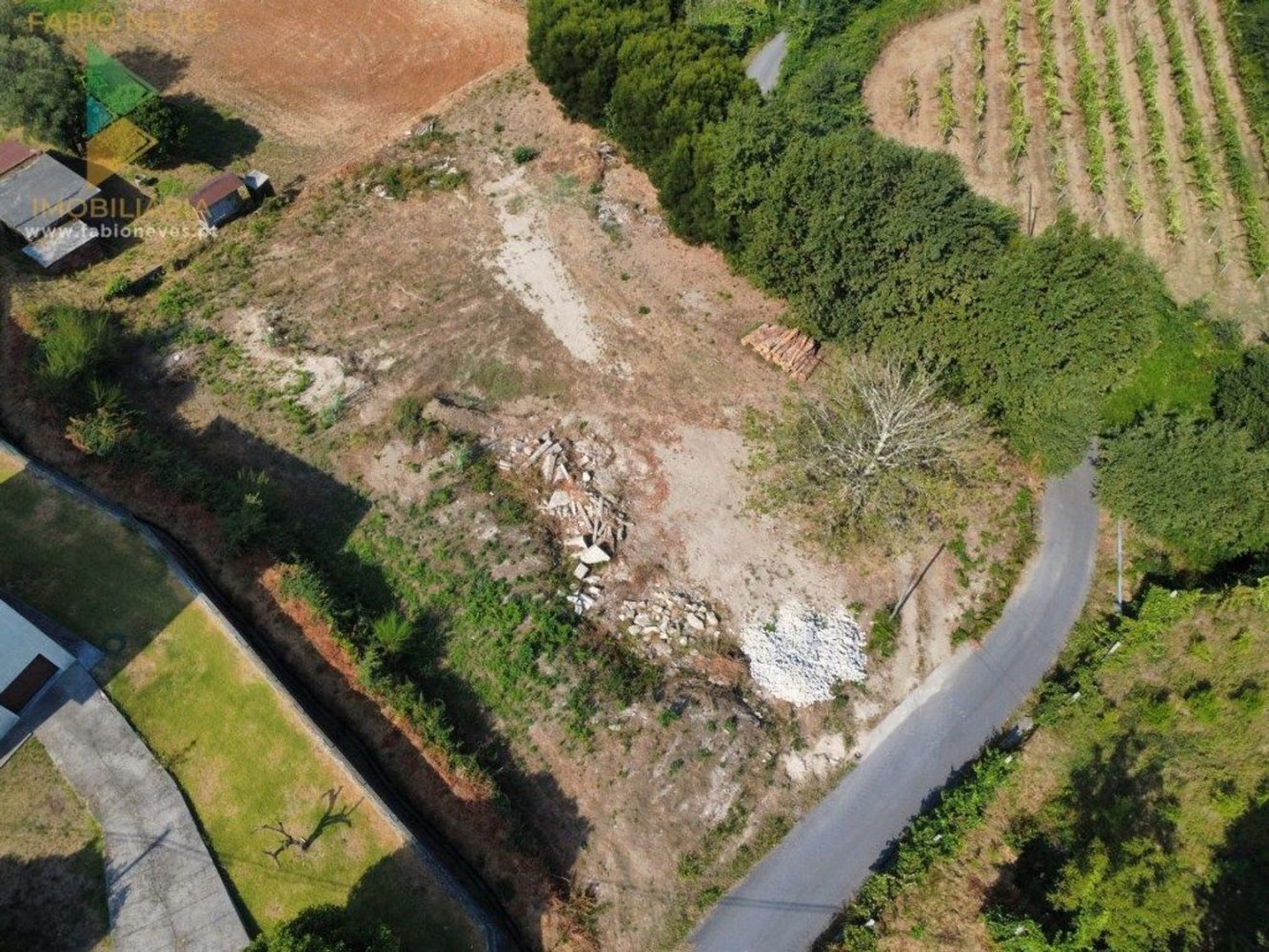  Land in Arcos de Valdevez, Portugal No. 267280