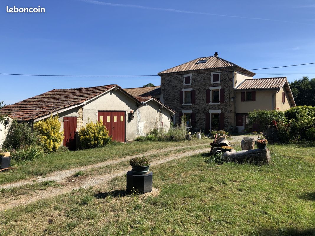 5 غرف نوم منزل في Hauterives, France رقم 191709