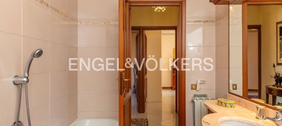 8 rooms Villa in Frascati, Italy No. 132134 21