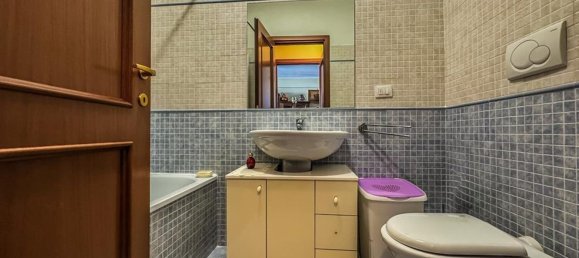 1 bedroom Apartment in Rome, Italy No. 318468 11