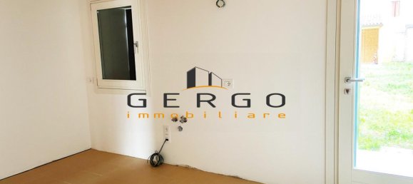 4 rooms Villa in Crocetta del Montello, Italy No. 128489 9