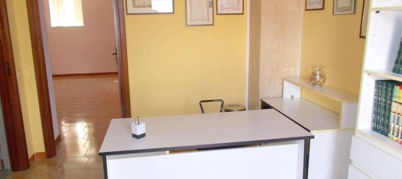 8-salle Maison à San Felice a Cancello, Italy No. 177844 12