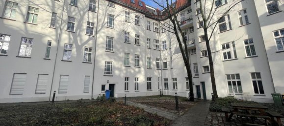 Edificio de 6 dormitorios en Lichtenberg, Germany No. 224788 2