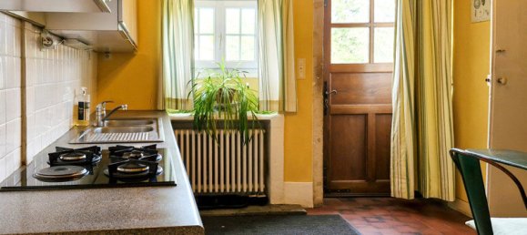  Castillos de 5 dormitorios en Genelard, France No. 196165 6