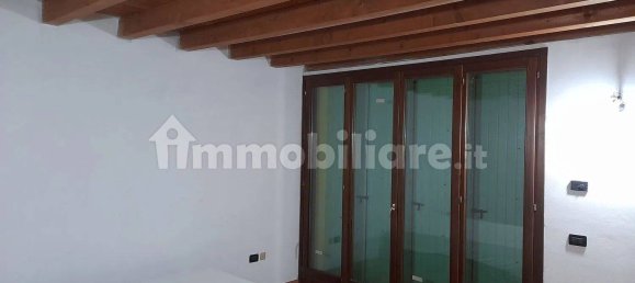 Villa de 5 dormitorios en Goito, Italy No. 354854 38