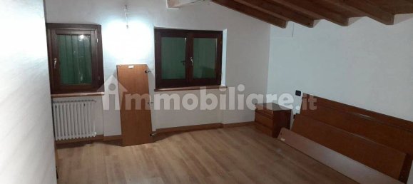 Villa de 5 dormitorios en Goito, Italy No. 354854 15