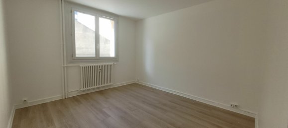 3 chambres Appartement à Saint-Étienne, France No. 190006 6