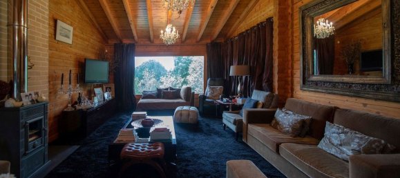 9 bedrooms House in Oliveira de Azemeis, Portugal No. 72047 4