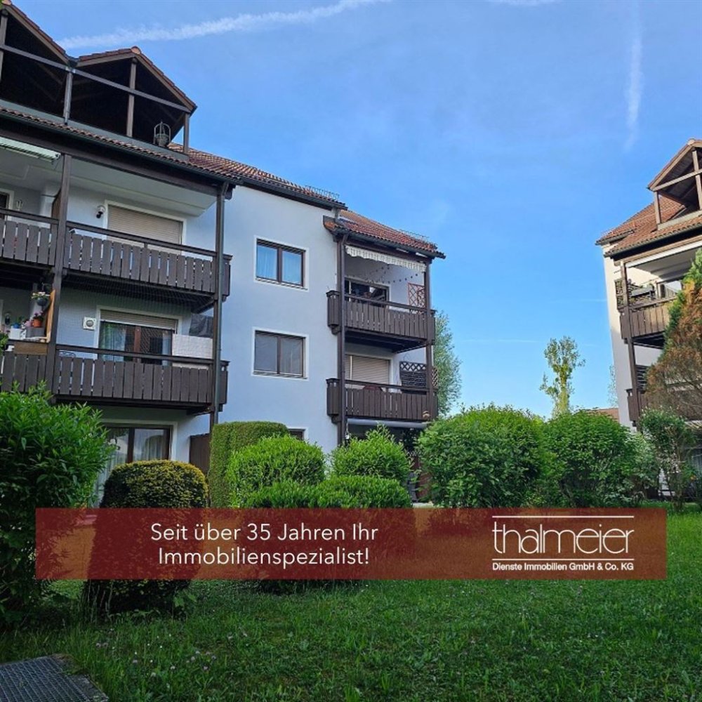 Квартира с 3 комнатами в Розенхайм, Германия № 276340