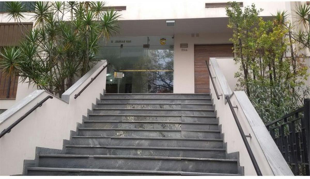 Apartamento de 2 dormitorios en Córdoba, Argentina No. 53457