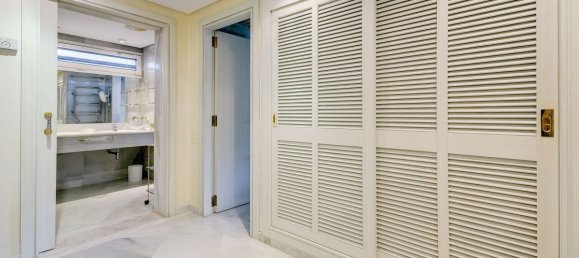 5 bedrooms Apartment in El Puerto de Santa Maria, Spain No. 2877 21