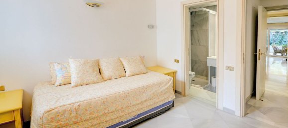 5 bedrooms Apartment in El Puerto de Santa Maria, Spain No. 2877 27