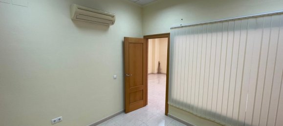 Коммерческая недвижимость 90м² в Гуардамар-дель-Сегура, Испания № 189188 5