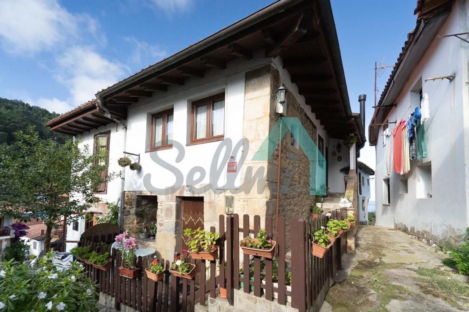 2 bedrooms House in Asturias, Spain No. 166405