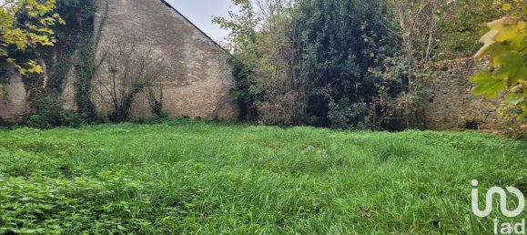 7-Zimmer Stadthaus in Meillant, France, Nr. 215037 11