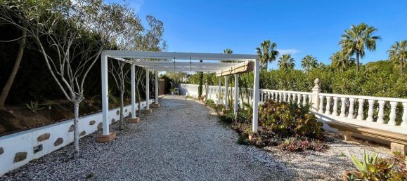 Villa de 4 dormitorios en Alicante, Spain No. 184724 24