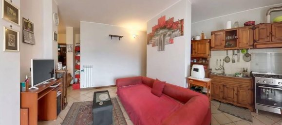 2 rooms Apartment in Sant'Angelo Romano, Italy No. 32531 6
