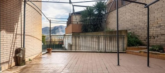 2 rooms Apartment in Sant'Angelo Romano, Italy No. 32531 17