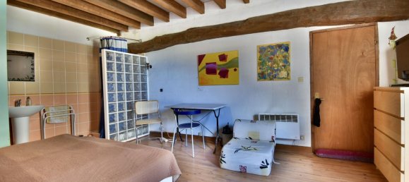 4 bedrooms House in Issou, France No. 131379 10