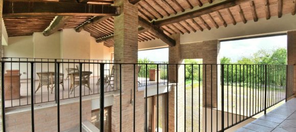 6 rooms Apartment in Siena, Italy No. 86663 4