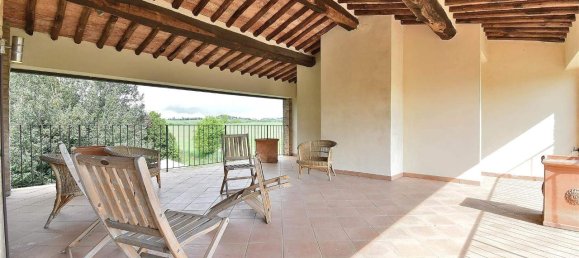 6 rooms Apartment in Siena, Italy No. 86663 2
