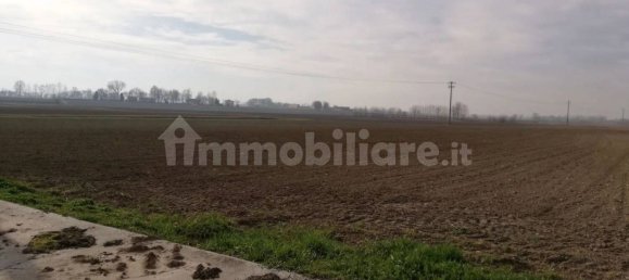 189000m² Land in Curtatone, Italy No. 355705 4