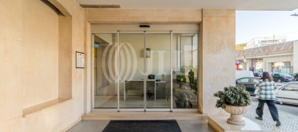 4 bedrooms Apartment in Lisbon, Portugal No. 118839 17