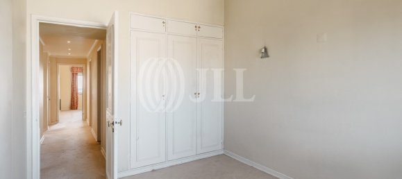 4 bedrooms Apartment in Lisbon, Portugal No. 118839 8