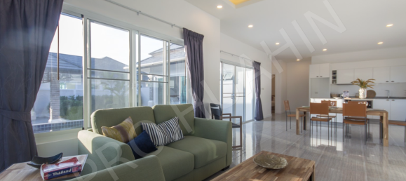 3 Schlafzimmer Villa in Hua Hin, Thailand, Nr. 165752 6