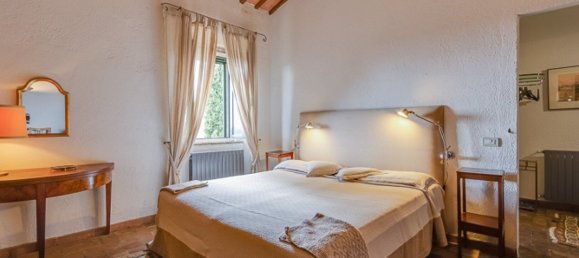 7 bedrooms Villa in Orvieto, Italy No. 260458 11