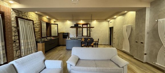 4 rooms House in Pojana Maggiore, Italy No. 374146 10