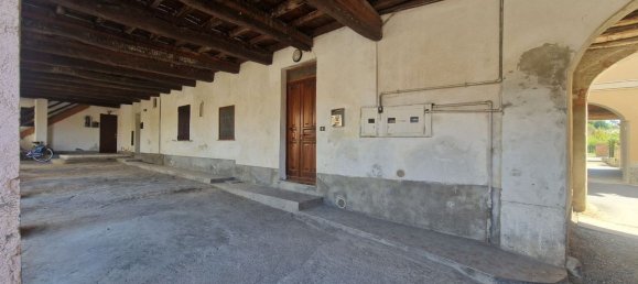 3 rooms Apartment in Venegono Superiore, Italy No. 334169 3