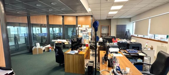 800m² Warehouse in Loreggia, Italy No. 61162 23