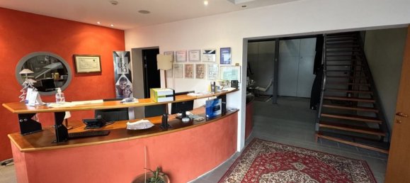 800m² Warehouse in Loreggia, Italy No. 61162 16