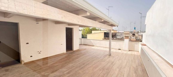 Casa de 2 habitaciónes en Grumo Appula, Italy No. 27787 6