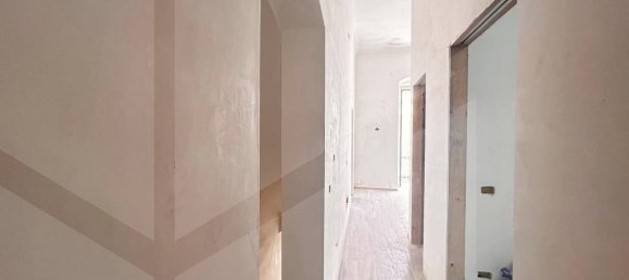 Casa de 2 habitaciónes en Grumo Appula, Italy No. 27787 16