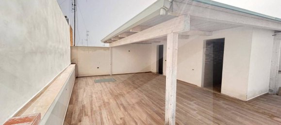 Casa de 2 habitaciónes en Grumo Appula, Italy No. 27787 28